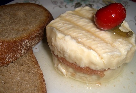 Eingelegter Camembert - Hermelin